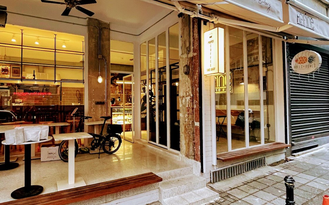 Rafine Espresso Bar - yorumlar, fotoğraflar, çalışma saatleri, 🍴 menü, telefon numaraları ve adres bilgileri - İstanbul şehrindeki restoranlar, barlar, pub'lar ve kafeler - Nicelocal.biz.tr